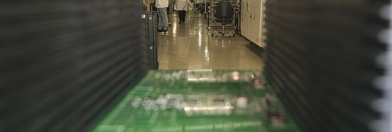 SMT,PCB,THT,EMS